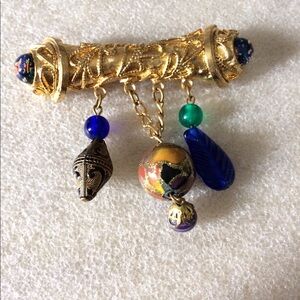 Rare gold plated Gim brooch